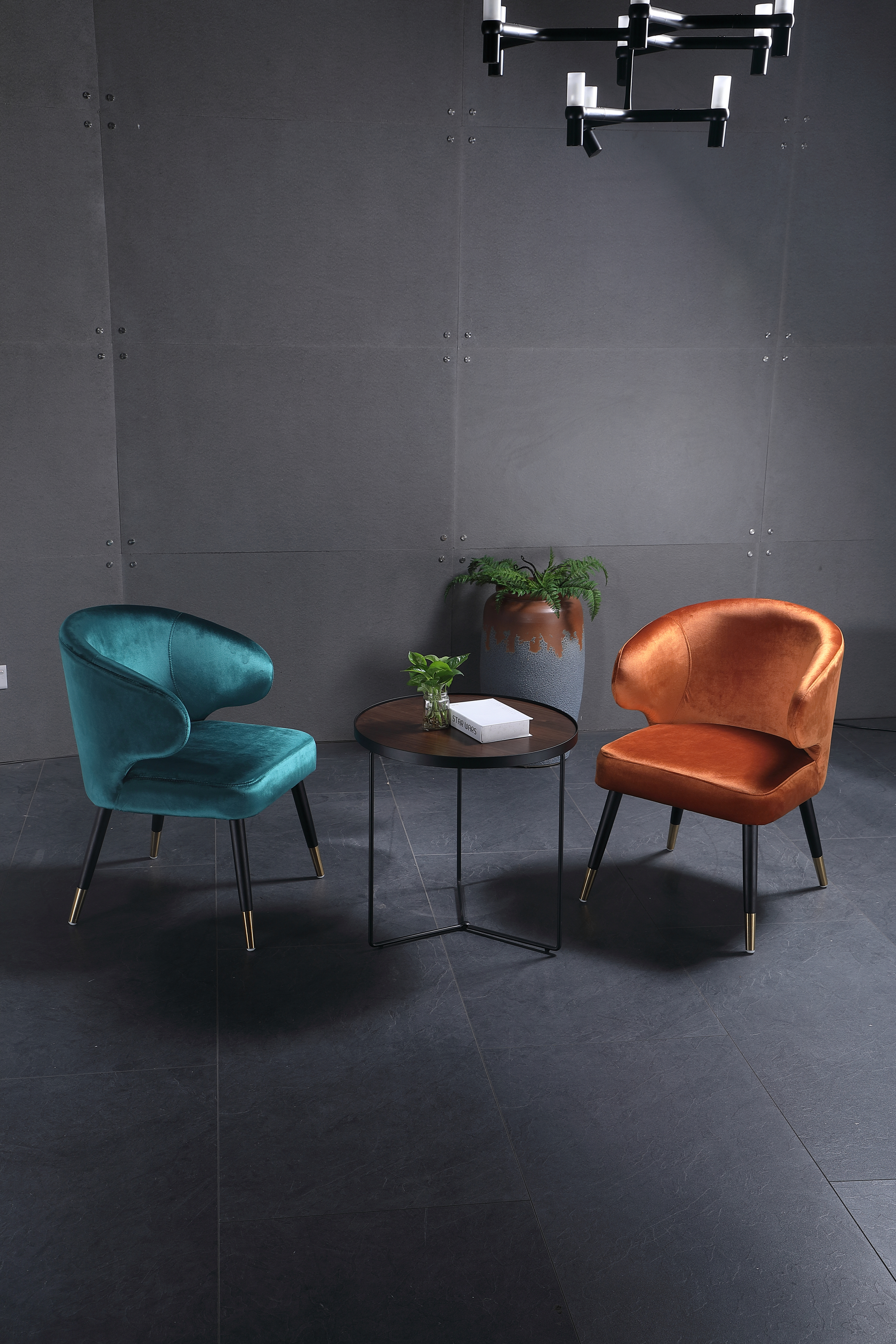 Sessel Metall Design Lounge Sitz Relax Luxus Zimmer Warte Neu Club Polster Stuhl